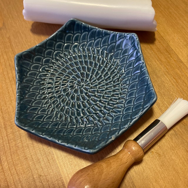 Teal the Grate Plate Ceramic Grater 3 Piece Set: Ceramic Grating Plate,  Silicone Garlic Peeler and Wooden Handle Gathering Brush 