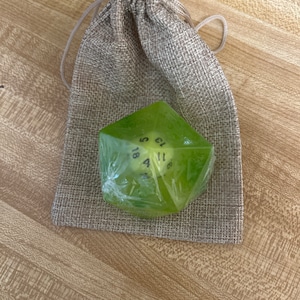 Aleada added a photo of their purchase