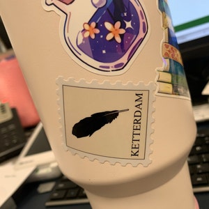 Lee lade till en bild av sitt köp