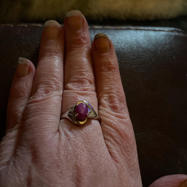 18ct White & rose gold star sapphire ring main image 1