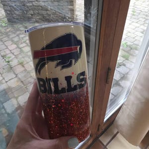 Taylor added a photo of their purchase