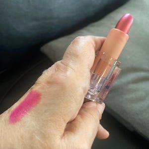Rhonda added a photo of their purchase