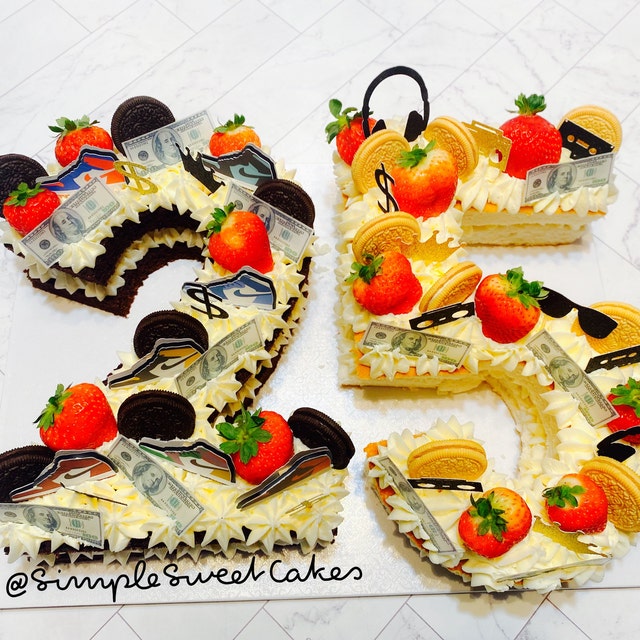  24 pieces of100 dollar wafer paper edible party cake and  cupcake decoration : Grocery & Gourmet Food