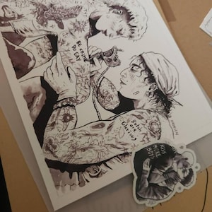 Sidonie added a photo of their purchase