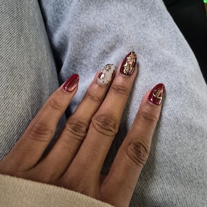 Kabeera added a photo of their purchase
