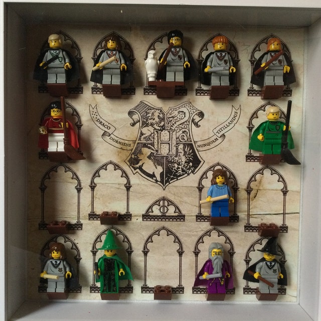 Display case for LEGO Harry Potter minifigures by KrisNadereve