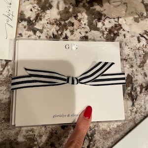 Glorielys added a photo of their purchase