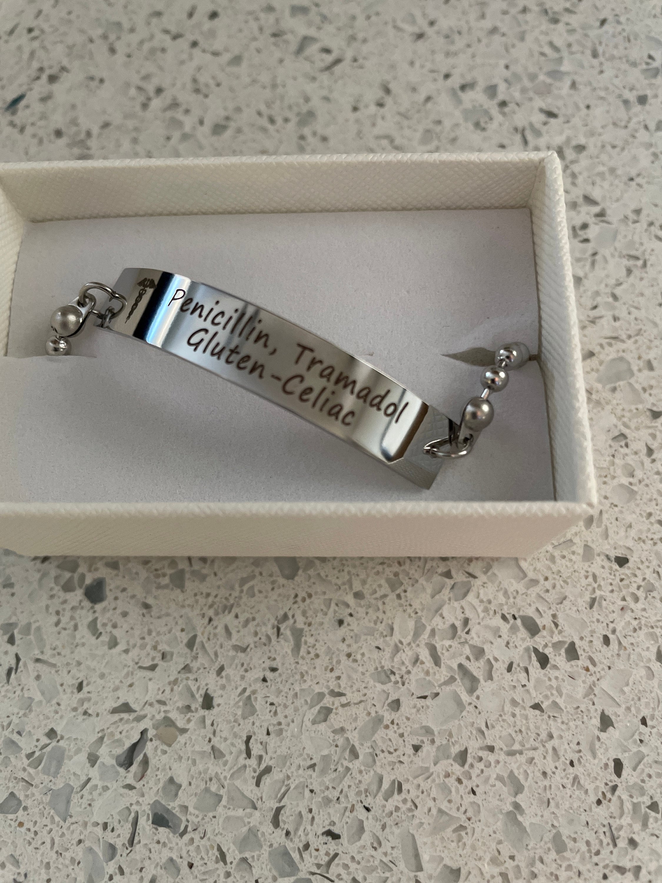 Medical Alert Bracelet Women Diabetes Medical ID Jewelry Personalized Allergy Bracelet Type 1 Diabetes Autism Seizure Awareness