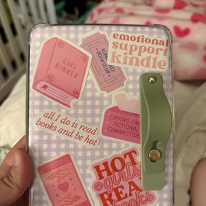 Cassondra added a photo of their purchase