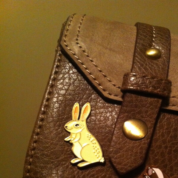 Cute BUNNY PIN / Rabbit Brooch -- Bunny Enamel Pin Rabbit Pin -- Pet ...
