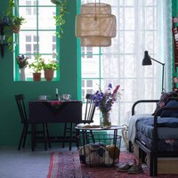 Gebruik een sjaal om je outfit af te stylen. | Style Consulting