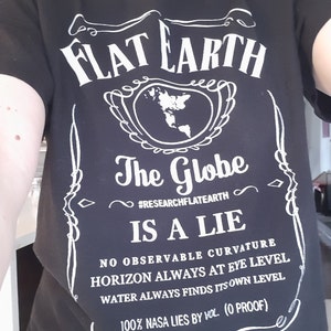 Quena Flat Earth Map T-Shirt Earth Is Flat Firmament NASA Lies World Order Size L 127904635 - Foto 4