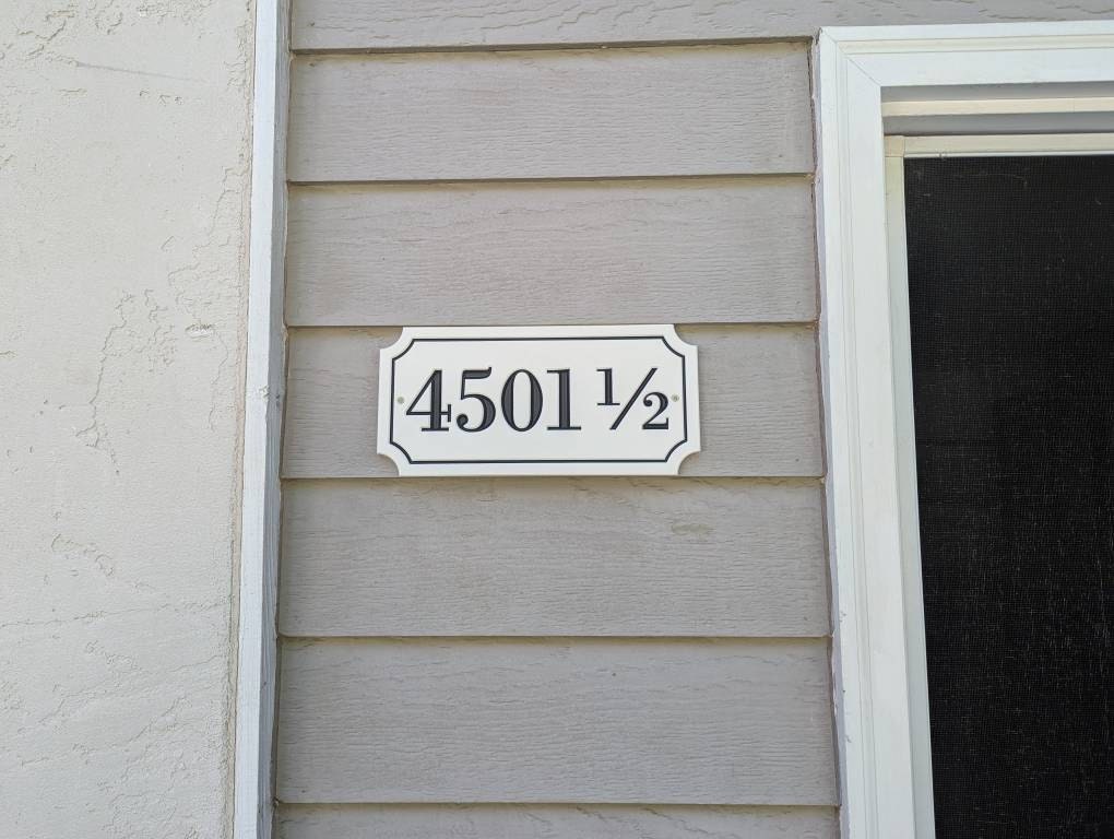 House Numbers Plaque Medium Address Plaque Vertical Custom House Numbers Signs Horizontal HDPE Plastic Weather-Resistant