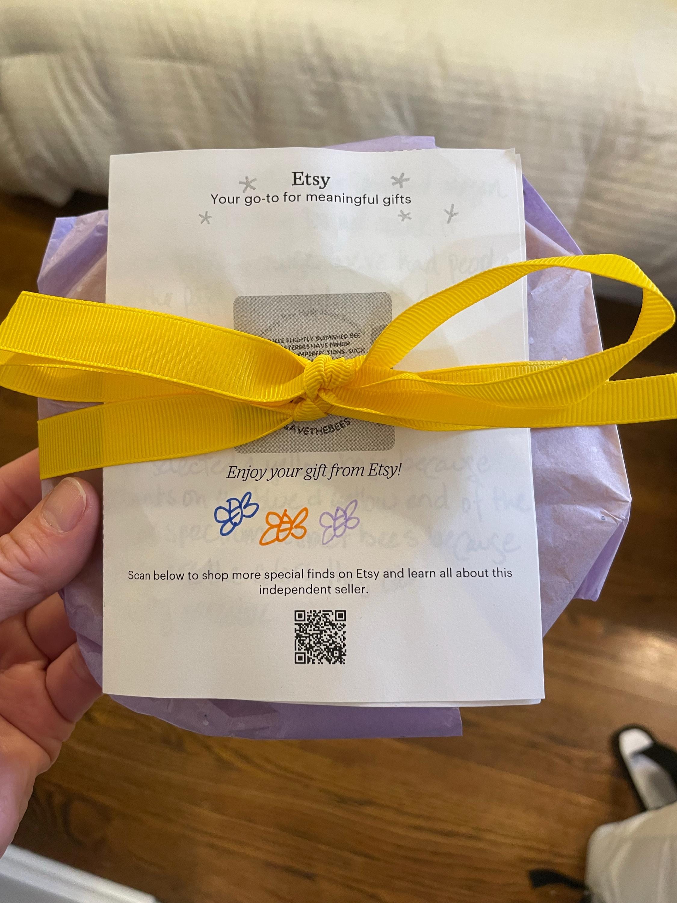 The Happy Bee Hydration Station (3D Printed)
