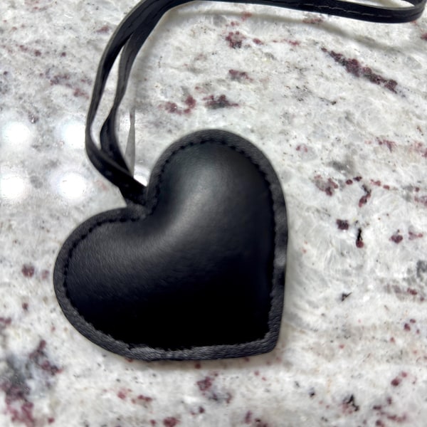 Chic Black Faux Leather Heart Tote Bag With Love Shape Chain And Cross Charms Decorative Details