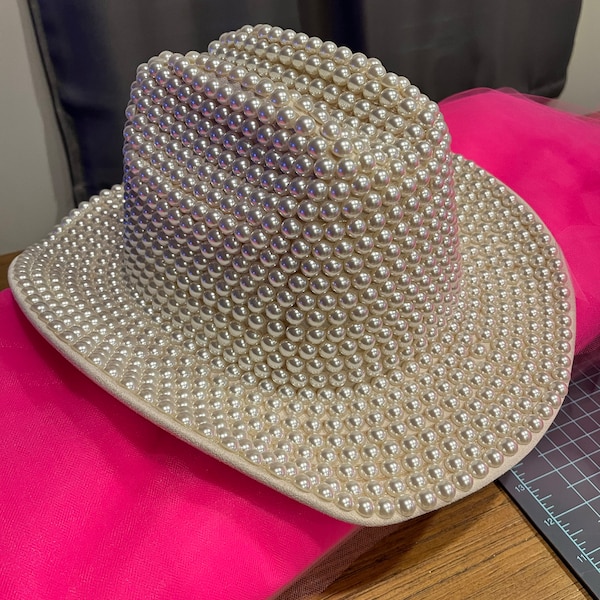 Izzi Accessories Cream Summer Fedora Hat With Pearl Band main image 1
