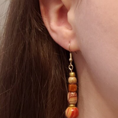 Black and White Teardrop Seed Beaded Post Earrings main image 0