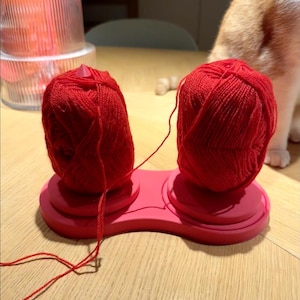 Double Yarn Holder - 3D Printed Yarn Spinner | Unique