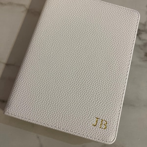 JACLYN added a photo of their purchase