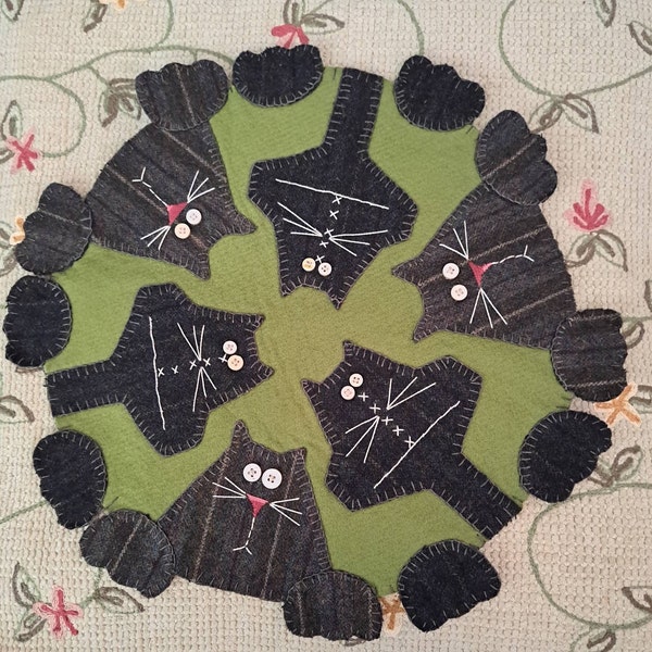 Wool Applique Penny Rug E-pattern Pdf Penny Paws Black Cats Skinny and ...