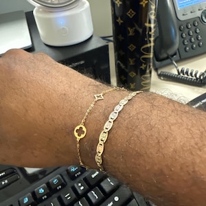 Diston added a photo of their purchase