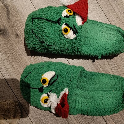 Crochet Christmas Pattern, Grinch Slippers Crochet, Santa Claus & Reindeer Slippers Pattern ...