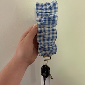 Victoria added a photo of their purchase
