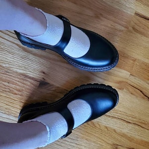 Hannah added a photo of their purchase