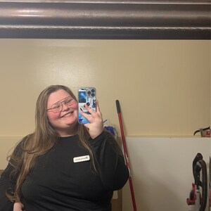 Tierynee Nichols hat ein Foto des gekauften Artikels hinzugefügt