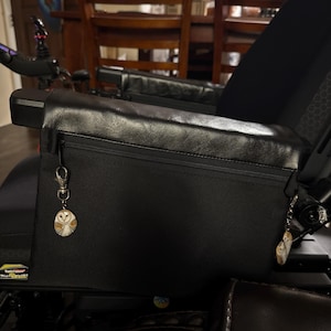 Caravantreasure added a photo of their purchase