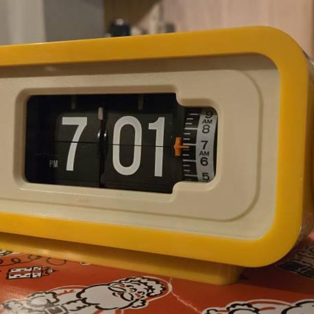 Restored 1974 Vintage Seiko DP-666 Flip Clock in Mellow Yellow - Etsy