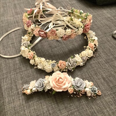Blumenkrone Kopfschmuck Für Brautjungfern – Verstellbar, Weiß, Aus Stoff