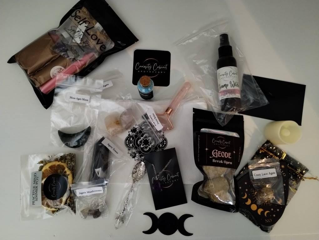 Large Witchcraft Mystery Box Gift Set - Surprise Witchcraft DIY Occult - Blind Date with a Witch - Witchy Gifts - Boo Basket