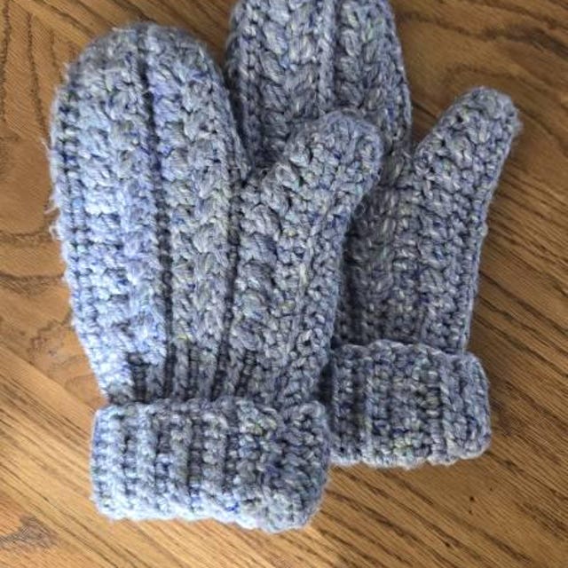 A customer's finished Winter Wheat Stitch Flat Mittens Crochet Pattern (Digital PDF)