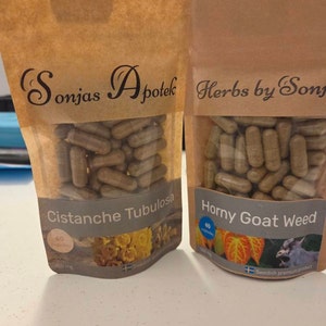 Tongkat Ali 450 mg capsules. Highly concentrated 200:1 ratio extract. No fillers, vegan capsules and eco-friendly.
