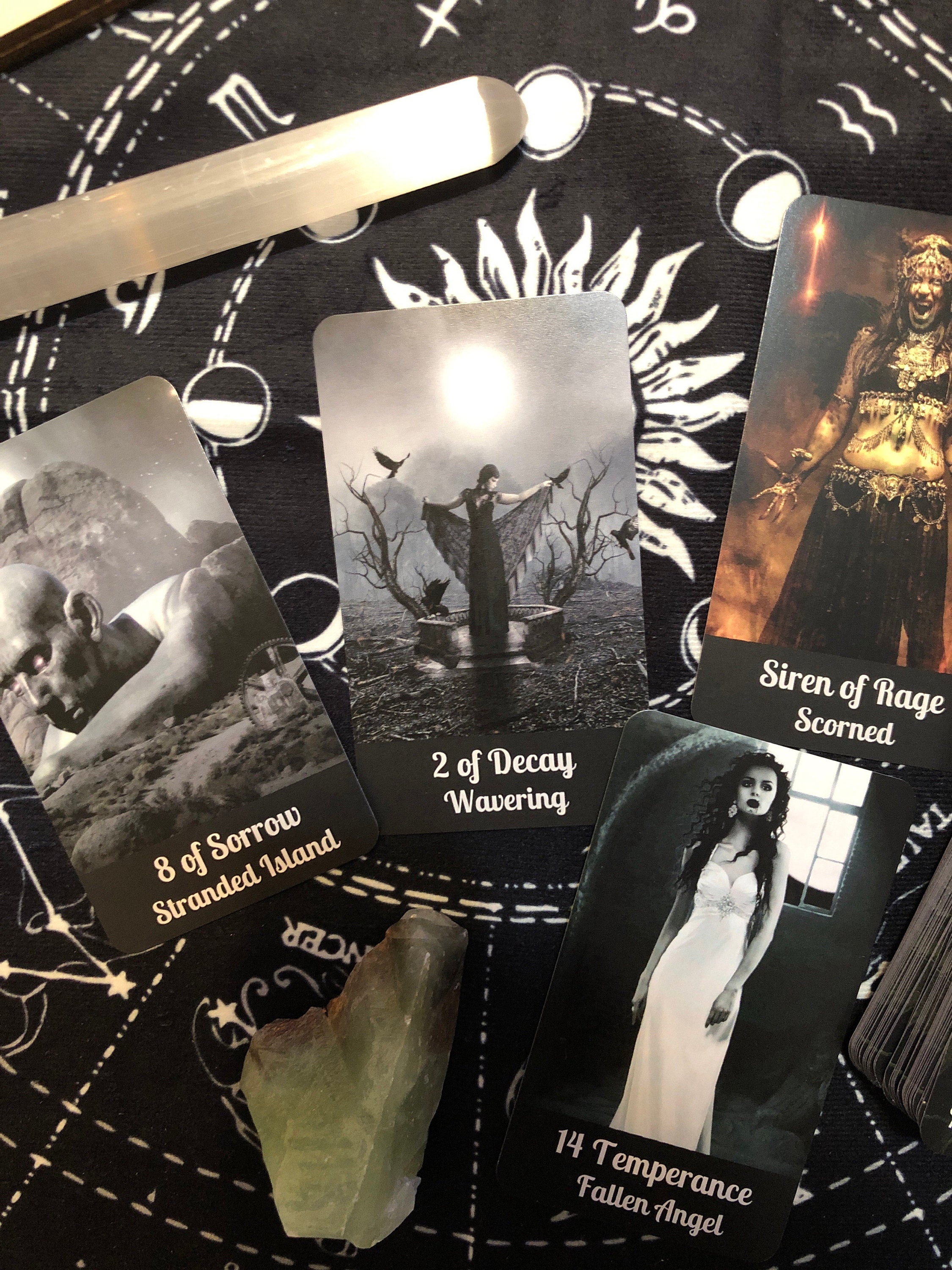 The Moon Tarot Card Dreams, Nightmares, Illusion, Hidden Things Stock Image  - Image of tarot, psychic: 121657005