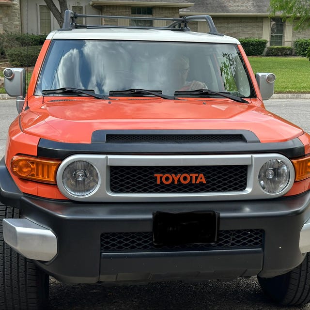 2007-2014 トヨタ FJ クルーザー フロントグリルエンブレムキット 2008