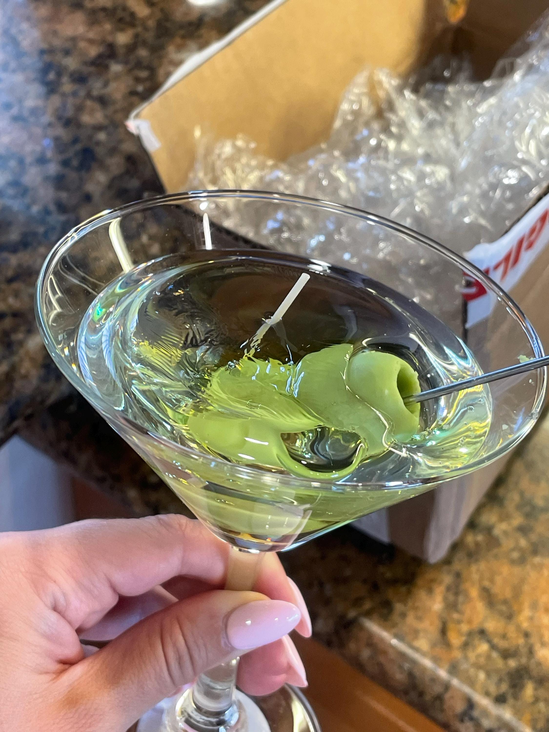 Martini Candle / Extra Olives Martini Candle/ Gel Wax Martini Candle / Olive Martini Lovers / Extra Dirty Martini Lovers / Cocktail Candles