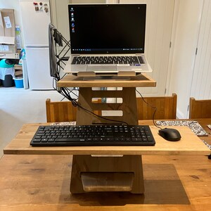 Zen Desk Standing Desk Home Office Stand up Laptop and Keyboard