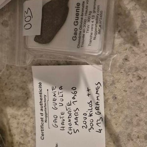 Stéphanie added a photo of their purchase