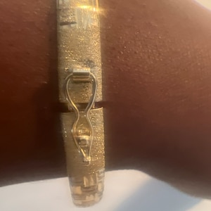 Goldum NYC Baby Kids 10K Solid Yellow Gold Diamond Cut Bangle Bracelet - 5 Inches