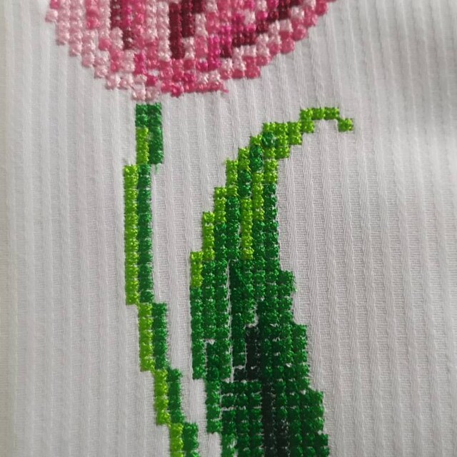 Cuscino a punto croce CdA Tulipano 5070, 40x40cm, ricamo disegnato