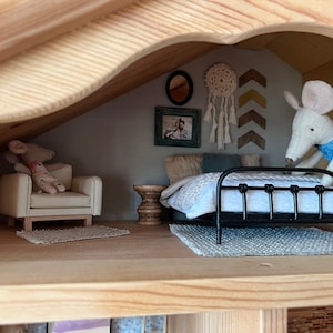 Arie added a photo of their purchase