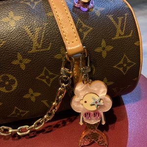itsallaboutthehandbag added a photo of their purchase