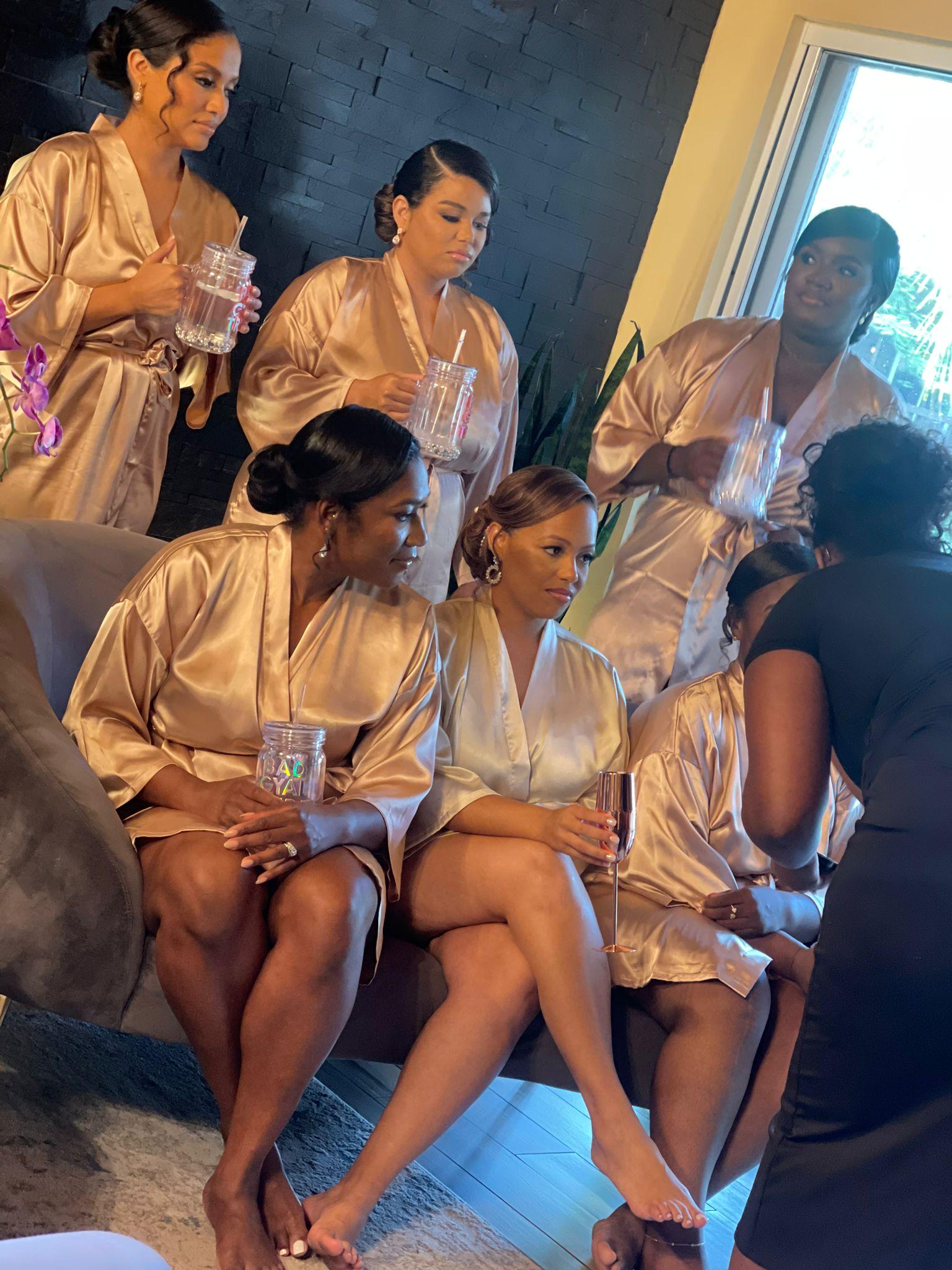 Silk Bridesmaid robe gifts white bridal robe for Wedding custom satin robes bridesmaid proposal Mother of the bride Bridesmaid bridal robe