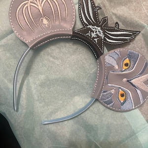 Shayla added a photo of their purchase