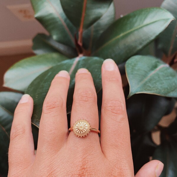 Gold Sun Shape Ring, Beautiful Sun Rays Polished Silver Ring, Cute ...