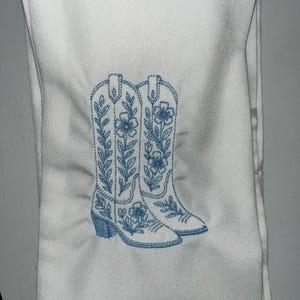 Kaitlyn added a photo of their purchase