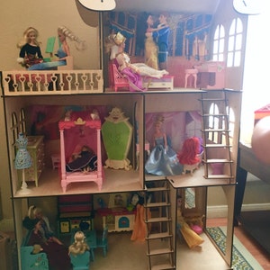 moon and me dollhouse
