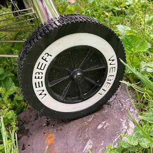 Allen added a photo of their purchase